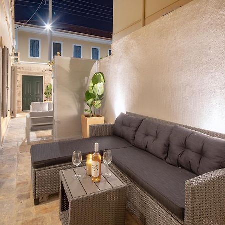 Modern-Vintage Old Town Suites Corfu  ภายนอก รูปภาพ